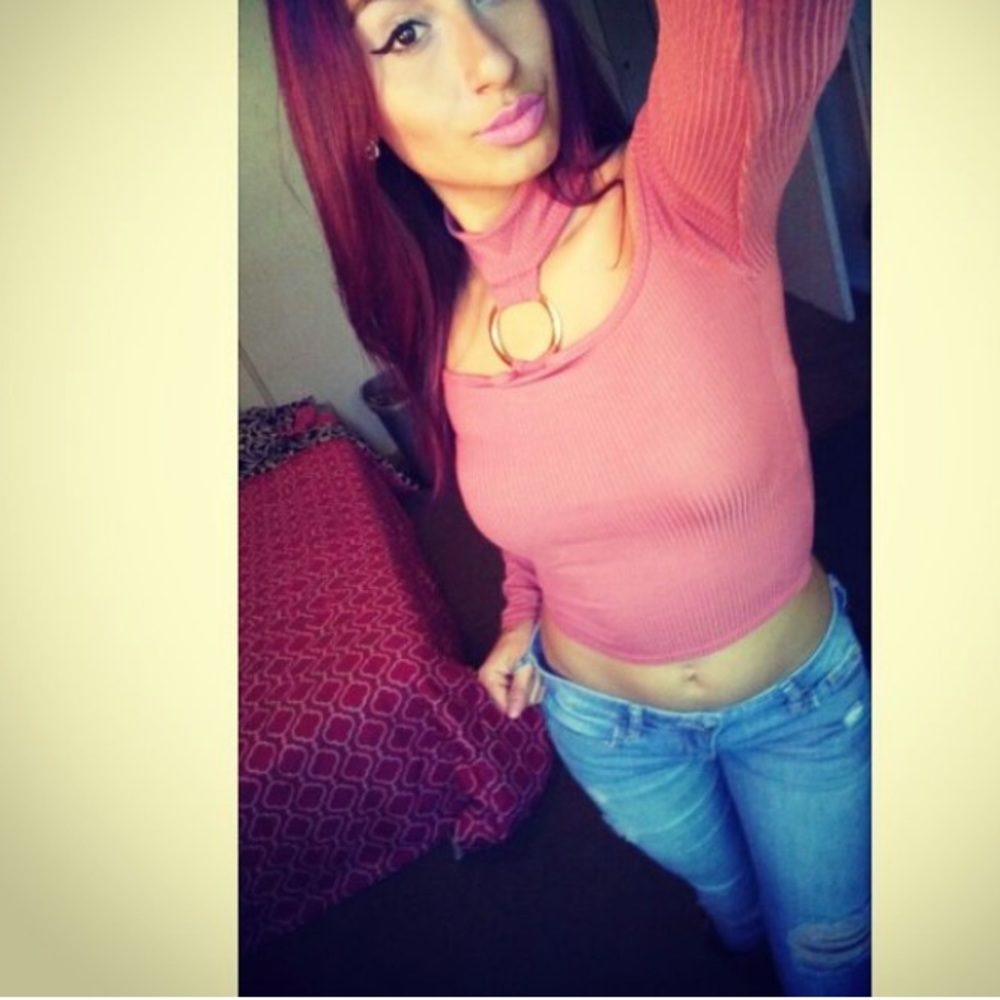 Tight skinny shirt